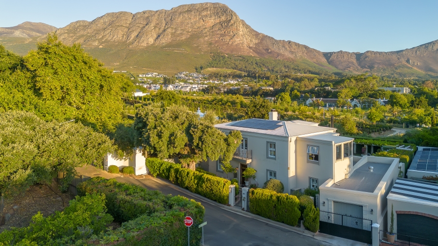 3 Bedroom Property for Sale in Franschhoek Western Cape